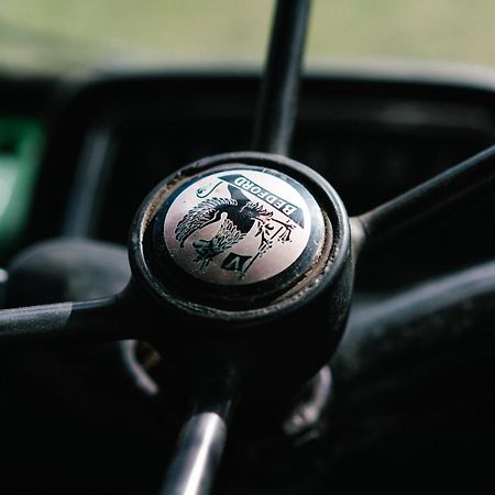 ホテル Abbeyfield Horsebox Glamping モーペス エクステリア 写真