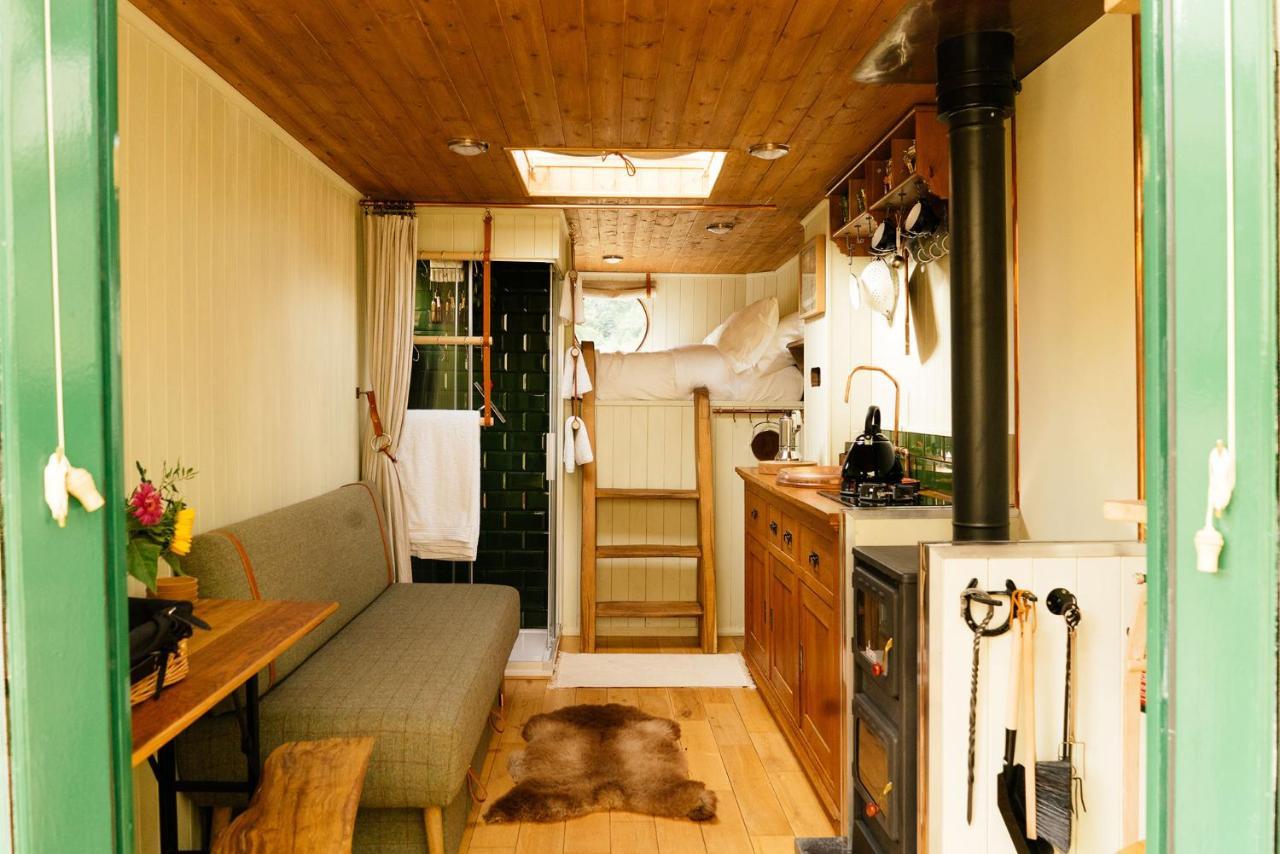 ホテル Abbeyfield Horsebox Glamping モーペス エクステリア 写真